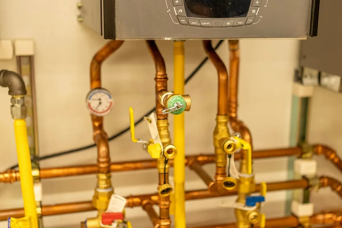 Licensed technician providing Sewer Cleanout for a homeowner in Moapa Valley